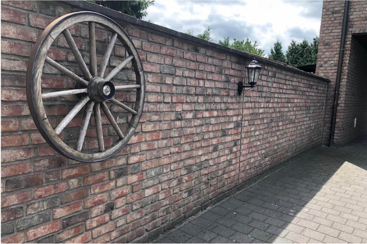 Haus Schoenewald Dormagen Buitenkant foto