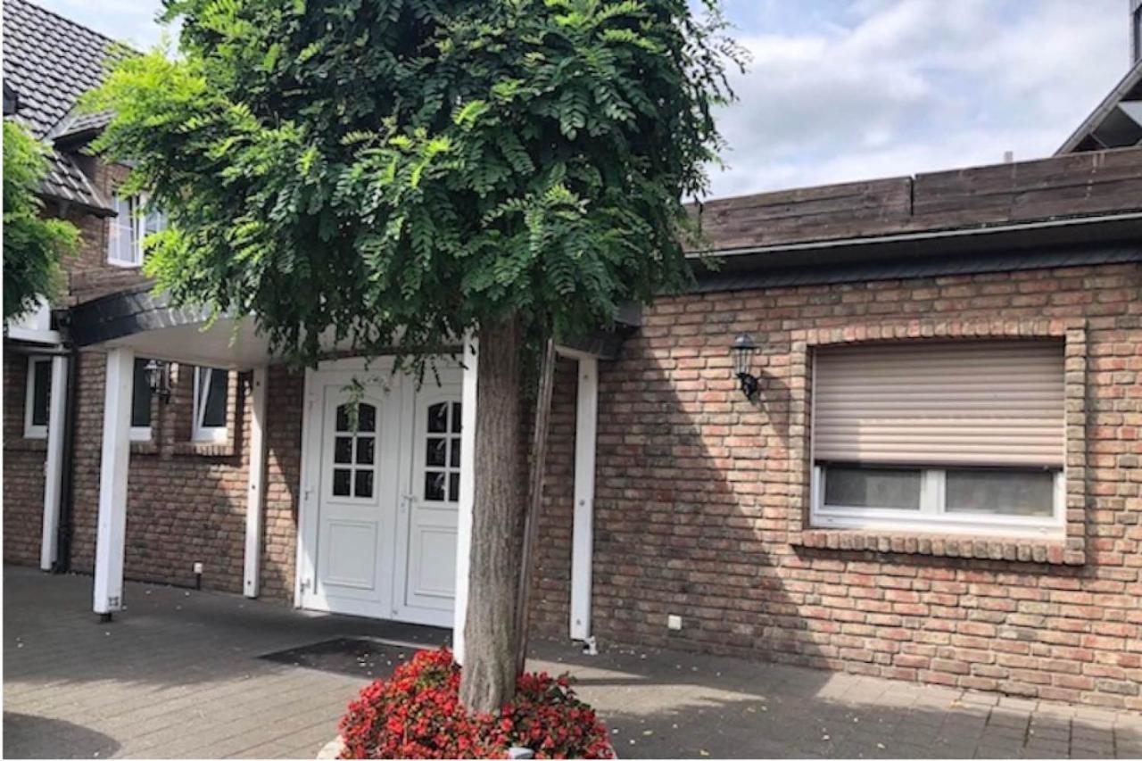 Haus Schoenewald Dormagen Buitenkant foto